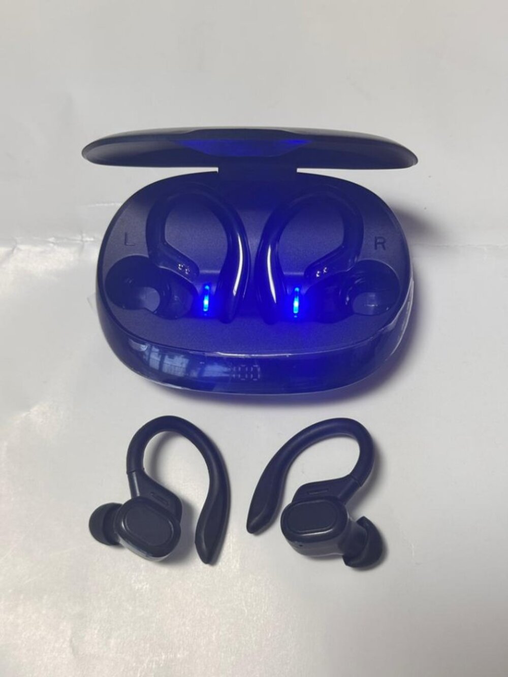 Wireless Bluetooth Sport Earbuds with Ear Hooks & Charging Case – Black